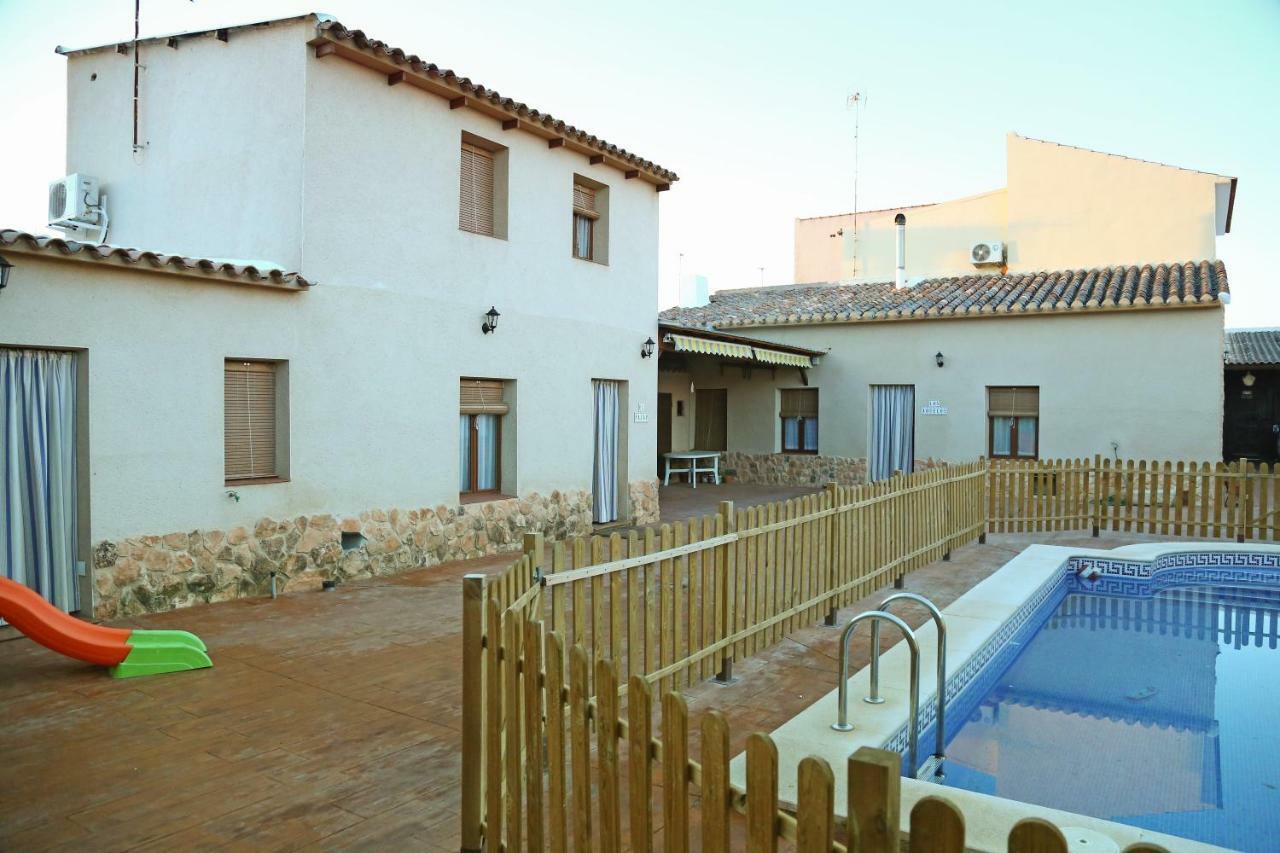Casa Rural La Quinteria De Sancho Piscina Para Tres Apartamentos Argamasilla de Alba Екстериор снимка